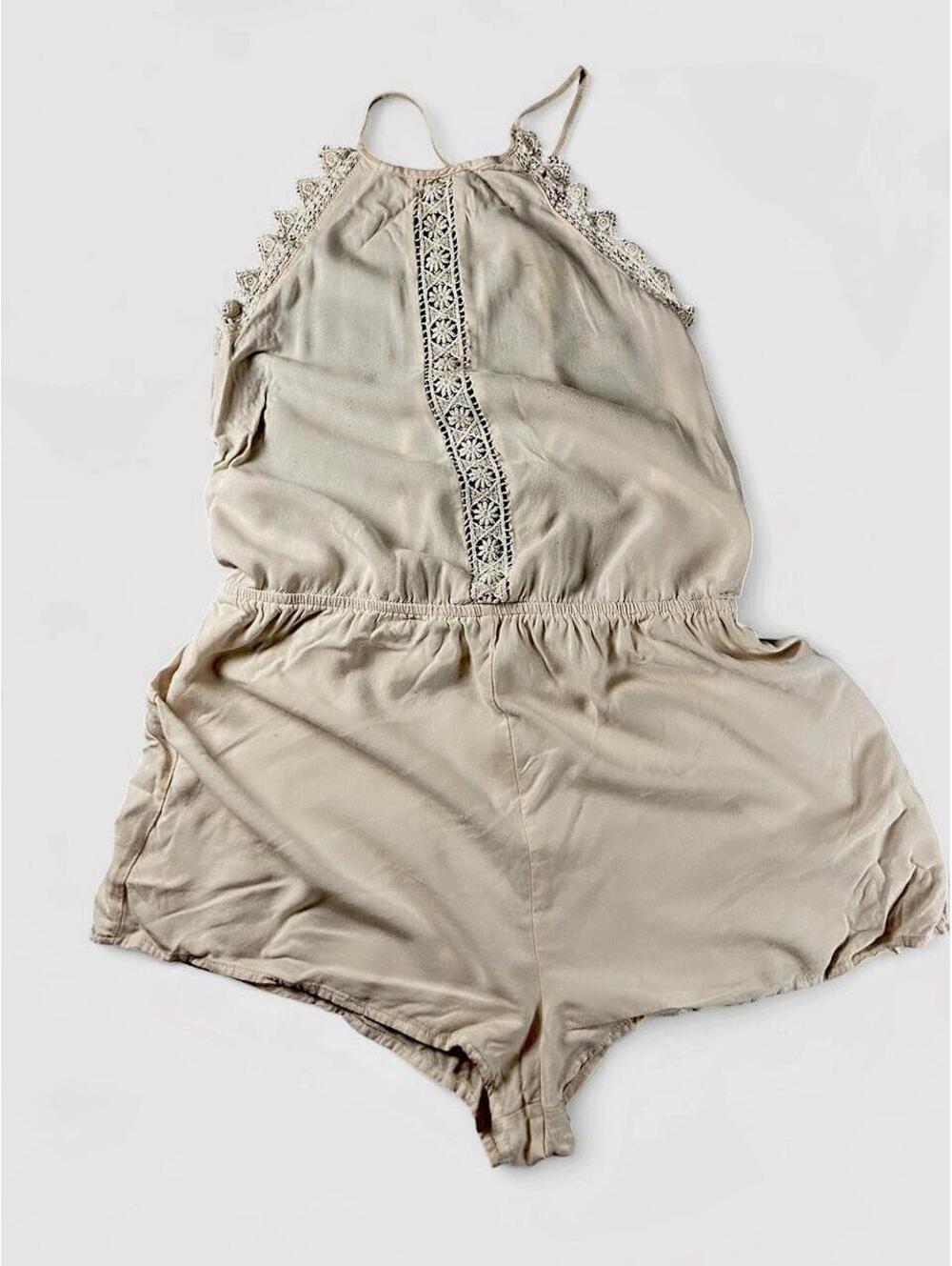 Forever 21 Cream lace halter neck romper Size M #festival #summer #y2k